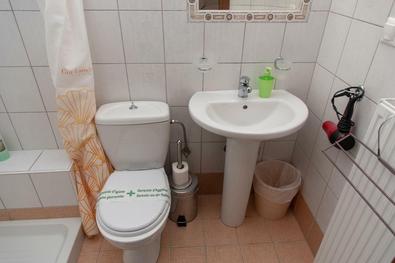 Guesthouse Nefeli リトコロン エクステリア 写真
